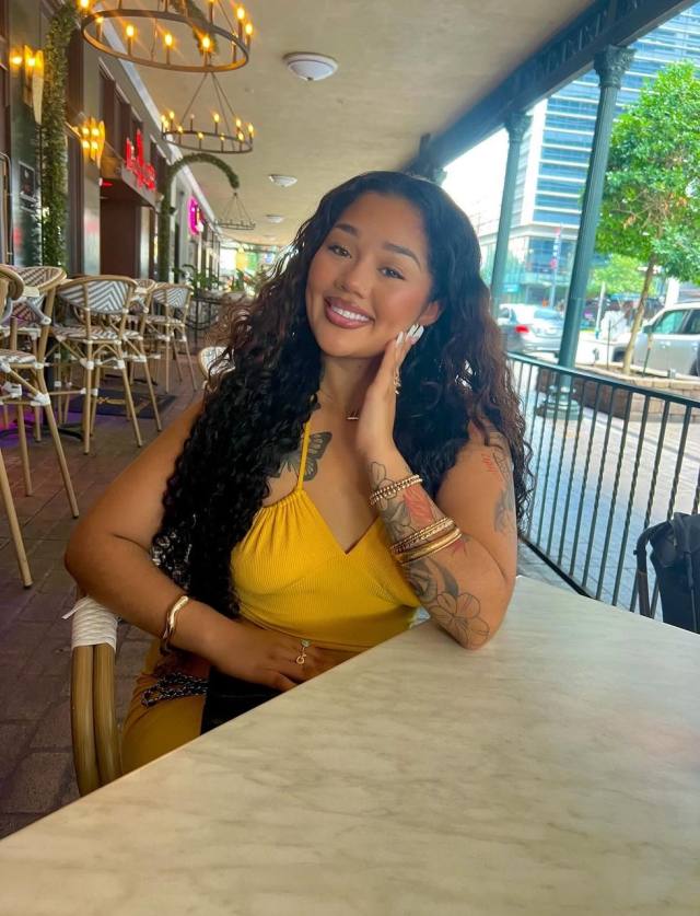 I’m available for hookup, hmu and I will be right at your arms reach. No bs just here for fun baby. I’m available for hookup, hmu and I will be right at your arms reach. No bs just here for fun baby.