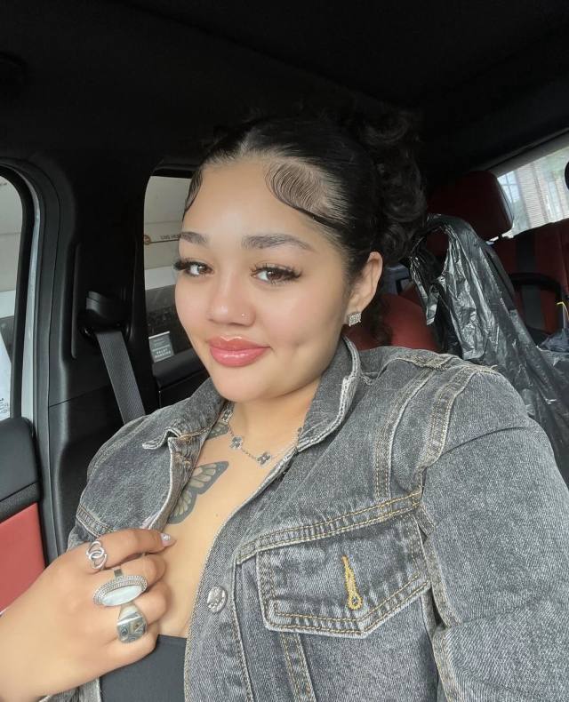 I’m available for hookup, hmu and I will be right at your arms reach. No bs just here for fun baby. I’m available for hookup, hmu and I will be right at your arms reach. No bs just here for fun baby.