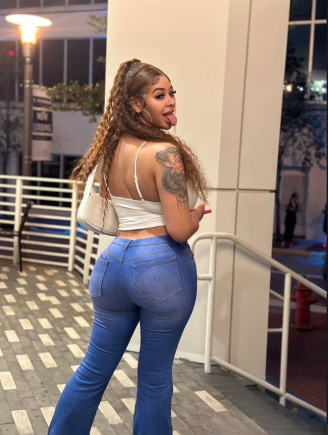 Iโm available now for body massages and hookup with happy ending for both incall and outcall services Iโm also available for Iโm available now for body massages and hookup with happy ending for both incall and outcall services Iโm also available for