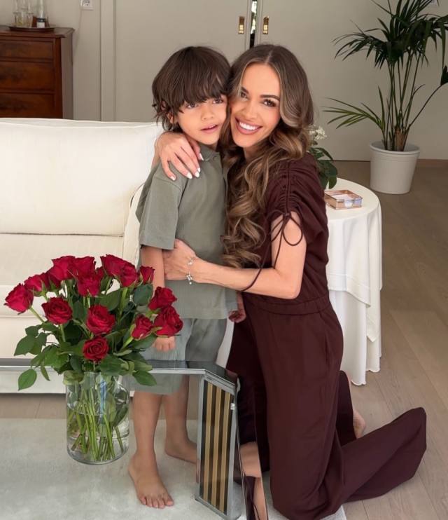 People of God are we , who can defy us People of God are we , who can defy us